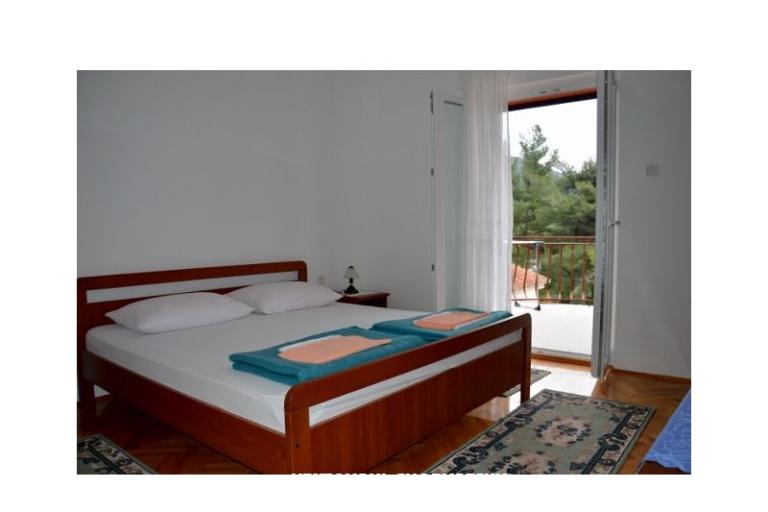 Apartments Julijana Zaostrog – photo 3