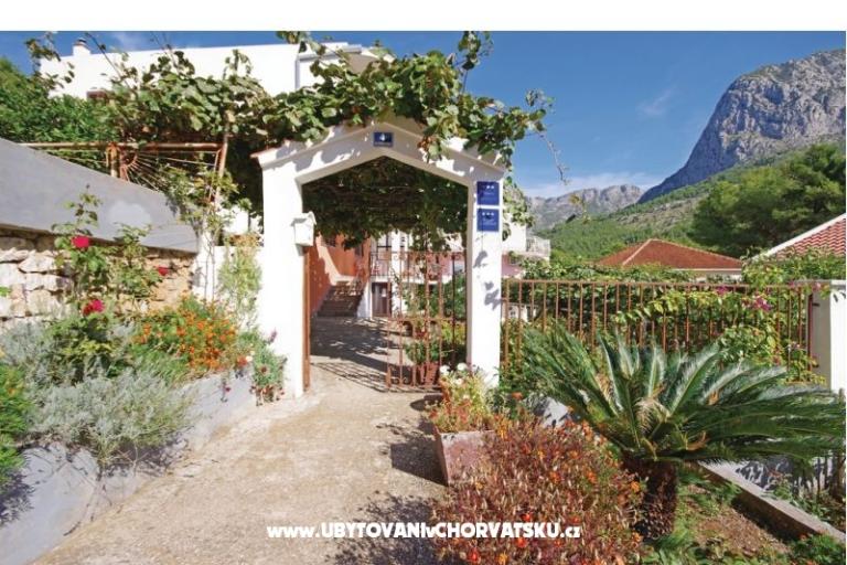 Apartments Julijana Zaostrog – photo 4