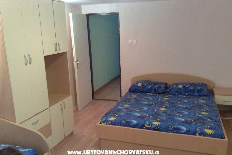 Apartments***Bevanda – photo 4