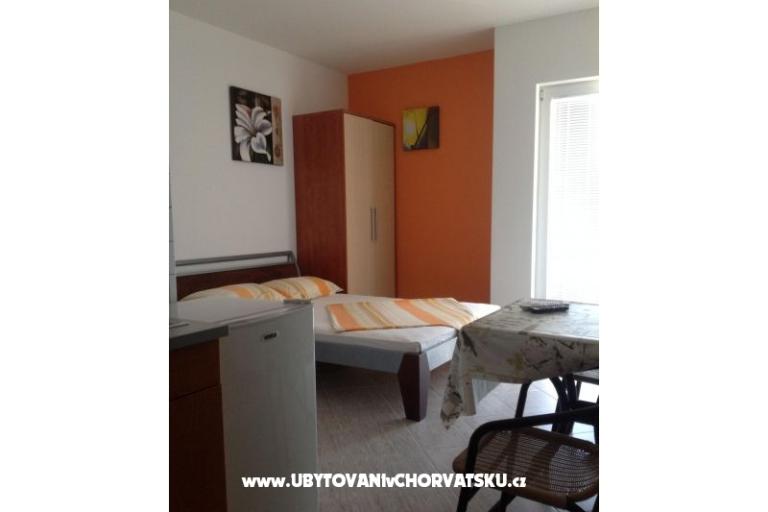 Apartments Ćurić – photo 13