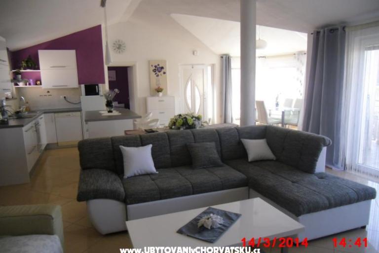 Apartments Renata – photo 10