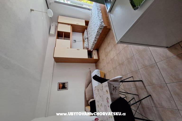 Apartments Milka i Vedran Antunović – photo 17